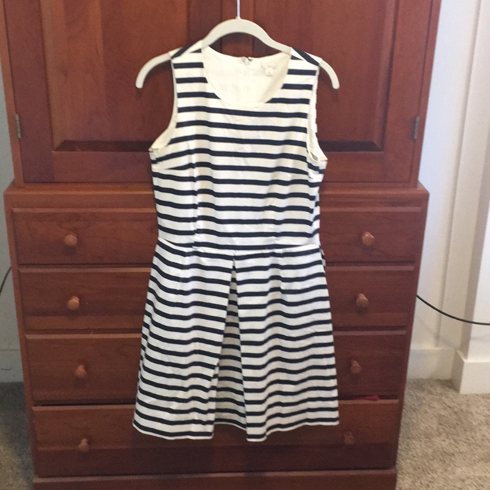 Striped A-Line Knee Length Dress With Pockets